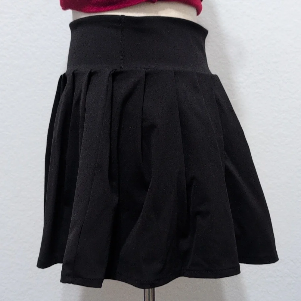 Nova Sport Tennis Skirt Skort Pleated Black Size‎ Medium